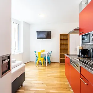 Feelgood Smartliving | Contactless Check-in 3* Vídeň